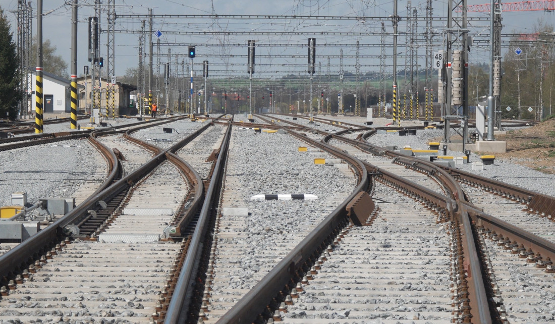 Silných devět měsíců v DT – Výhybkárně a strojírně!